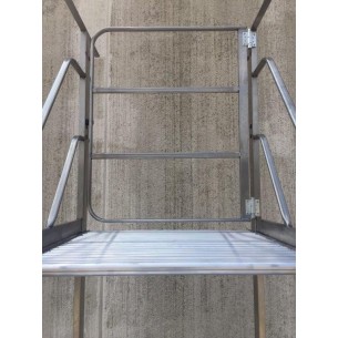 Scala Castello per soppalco con sbarco e cancello fino  H 300 cm 12 Scalini in Acciaio INOX e Alluminio 2