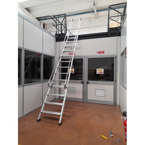 Scala in alluminio scalino 95mm per sbarco soppalc