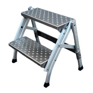 Scala a Sgabello Richiudibile 50 cm scalino profon