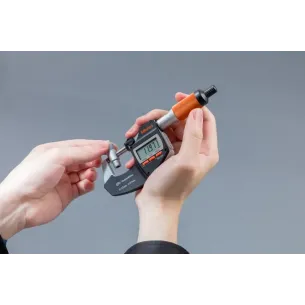 Mitutoyo 293-141-40 Micrometro digitale IP65 QuantuMike 25-50 mm, con uscita bidirezionale 2